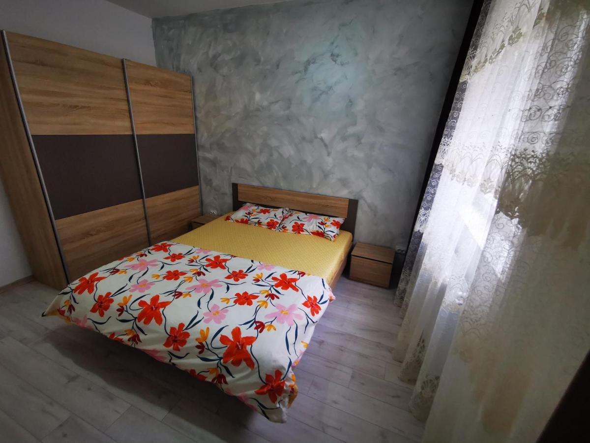 Two Bedroom Apartment Rosu Exterior photo